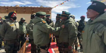Army Chief awards 5 soldiers for valiantly fighting Chinese troops in Galwan and Pangong Tso