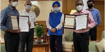 SIDBI signs MoU with Ministry of Housing for implementing PM Street Vendor’s AtmaNirbhar Nidhi