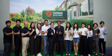 Taiwanese firms show smart, funny ways to fight pandemic and boredom at home