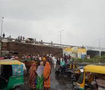 2 motorcyclists killed as highway retaining wall collapses in Rajkot, CM orders magisterial inquiry