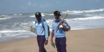 Coast Guard seizes charas worth Rs 36 lakh off Jakhau port in Kutch
