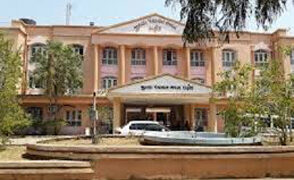 Dahod Collector accused of asking guards to beat govt staffers