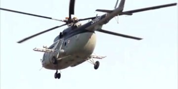 LCOs conduct operations to control locusts in 10 districts of Rajasthan, Gujarat