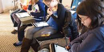 After Gujarat govt’s ‘no fee’ order, private schools log out online classes