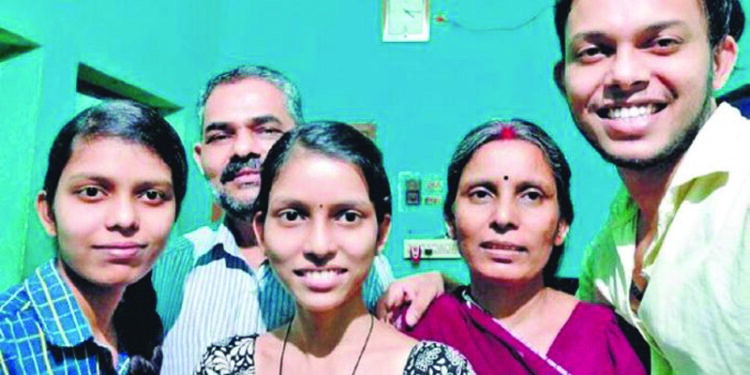 After coming out with flying colours in Kerala varsity, Bihar migrant worker’s daughter sets her eyes on Civil Services