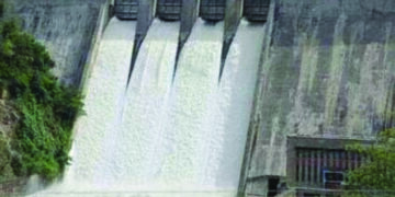 Heavy rains claim 2 lives in Nilgiris in TN; Avalanchi records 39 cm