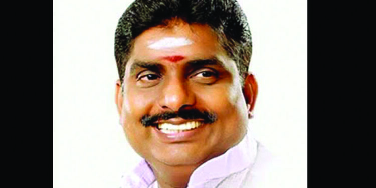 Puducherry Minister urges Rahul Gandhi to take over AICC leadership