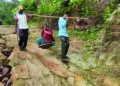 To reach a motorable road in Chhattisgarh, ailing woman, infant carried in basket for six km