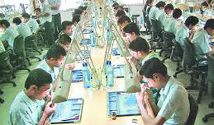 More relaxations for Surat diamond units, textile markets with SOPs