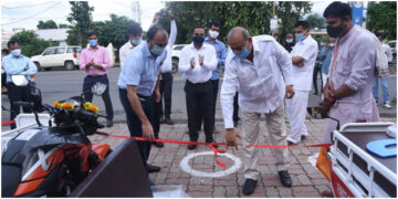 CSR: Hero MotoCorp donates 4 specially designed First Responder Vehicles to Gujarat govt