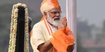 Vice-President, PM greet people on Onam