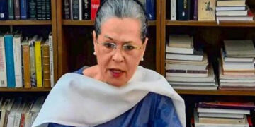 Need full-time leadership active in field, stop micro-management, revamp key bodies: 23 Cong leaders to Sonia