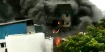Massive fire at Vapi pharma factory