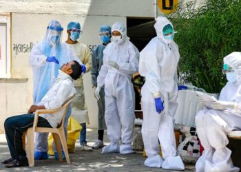 Gujarat reports more recoveries than new COVID-19 cases; 14 deaths