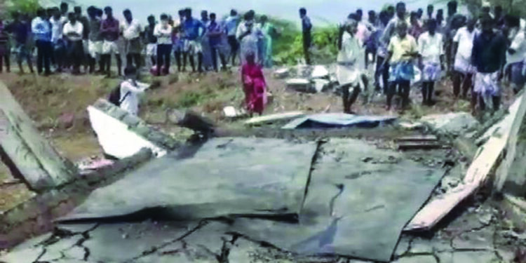 Seven women killed in blast at firecracker unit in TN; CM announces relief