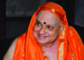Naidu condoles death of Edaneer mutt seer Kesavananda Bharati
