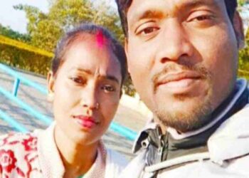 With wheel power, man rides 1,200 km on scooter to take pregnant wife to exam centre in MP