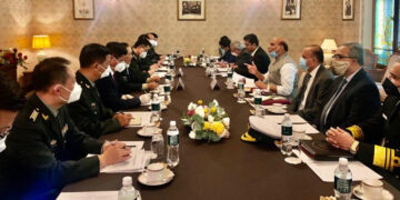 Defence Minister Rajnath Singh meets his Chinese counterpart in Moscow amid border tension in Ladakh