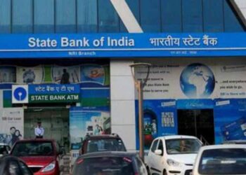 Banks catalysts of economic revival, says FM