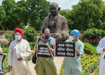 Opposition parties conduct silent protest march in Parliament over farm Bills