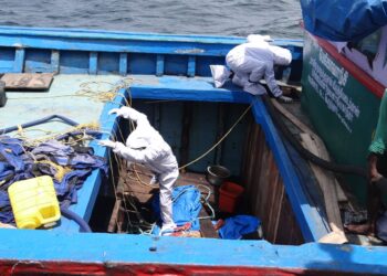 ICG rescues Six Fishermen in Gulf of Mannar