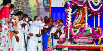 Dasara festivities begins in Mysuru amid COVID-19 shadow