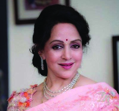 ‘Didn’t Get Enough Time to Spend with Dharamji Since Marriage, But That’s Okay’, says Dreamgirl Hemamalini