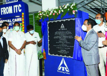 Tamil Nadu, a favourite destination of foreign investors, says CM; unveils “jallikattu” statue