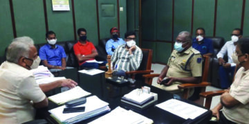 Healthcare services hit as docs, nurse protest assault by cop in Puducherry