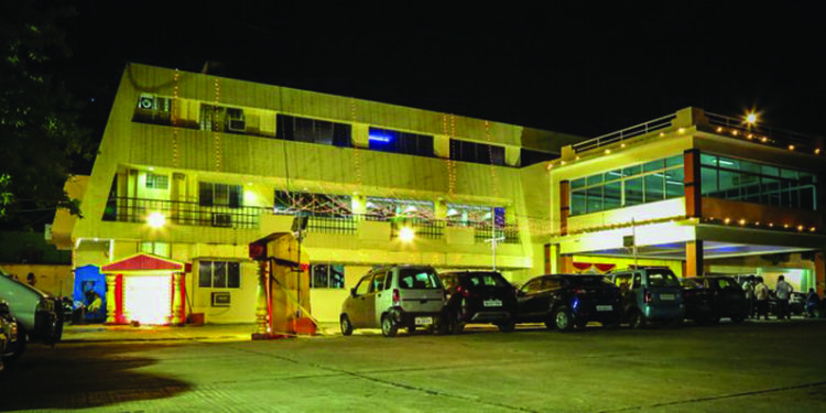 Madras HC warns Rajinikanth, as he moves court over tax demand of Rs 6.5 lakh for marriage hall