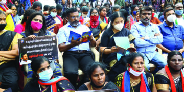 Viduthalai Chiruthaigal Katchi protests seeking ban on Manusmriti; Stalin condemns registration of case against Thirumavalavan