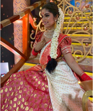Barrister Babu, Shandaar Ravivar help Sayantani Ghosh with her Durga Puja blues!