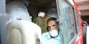 He ferried over 200 COVID-19 patients for 6 months but virus became Delhi ambulance driver’s nemesis