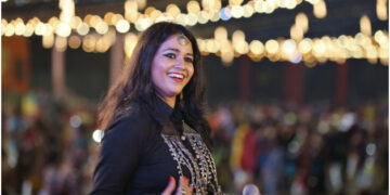 Jio Digital Navratri: In virtual world, stage is wide open for garba revellers in Gujarat