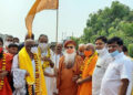 Morari Bapuji goes on pilgrimage to Vrindavan for Darshan of Lord Krishna
