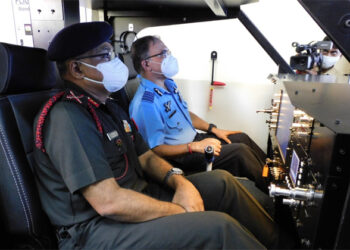 Major Gen Roy Joseph inaugurates 1st Zen Air Microlight Flight Simulator at 2 Gujarat Air Sqn in Ahmedabad