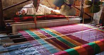 Priyanka writes to UP CM over ‘plight’ of Varanasi weavers