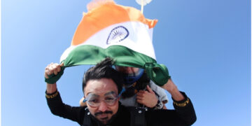 NRG entrepreneur’s daring act: Tricolour waved sky high in Dubai as a mark of respect to honour corona frontline warriors