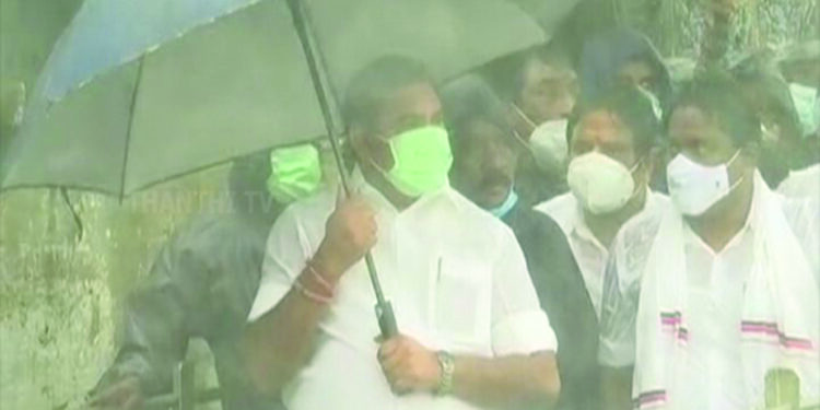 Storage almost full, authorities start water release from Chembarambakkam reservoir; Chief Minister personally inspects water release