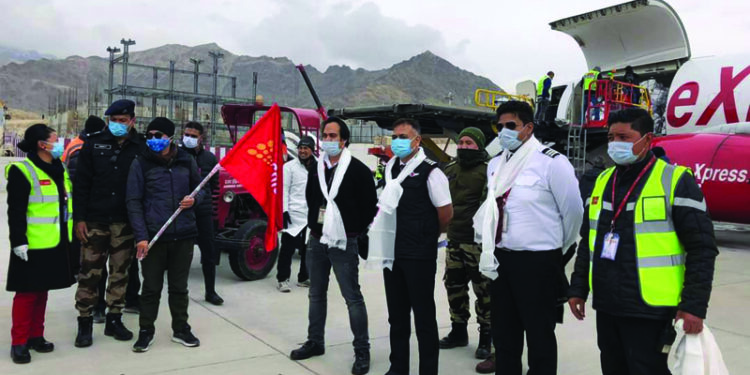 SpiceJet launches dedicated cargo flights to Leh ensuring timely & seamless supply of essentials during winters