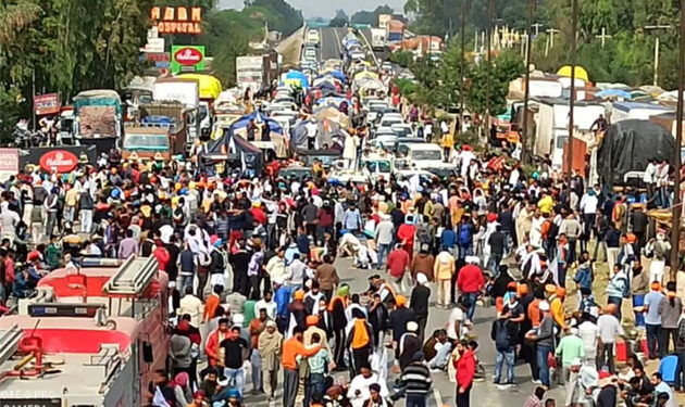 Govt suppressing democratic rights of farmers to protest: Cong leaders