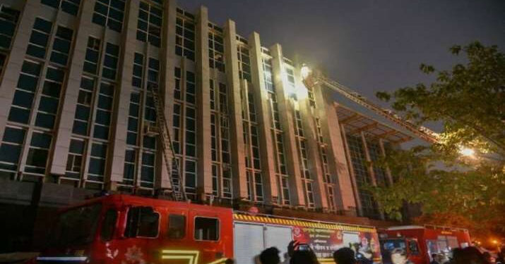Fire at private hospital in Surat, no casualty