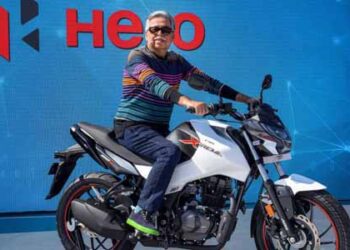 Hero MotoCorp sells over 8 lakh motorcycles & scooters in Oct, highest-ever sales in a single month