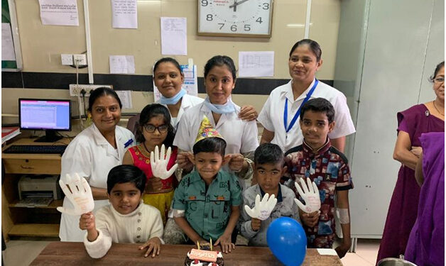 Kidney hospital paedriatic nephrologists present joyful Diwali gift to Surat kid