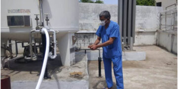 Gujarat manufacturers asked to keep 50% oxygen for medical use