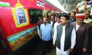 Southern Railway to run four pairs of special trains for North India