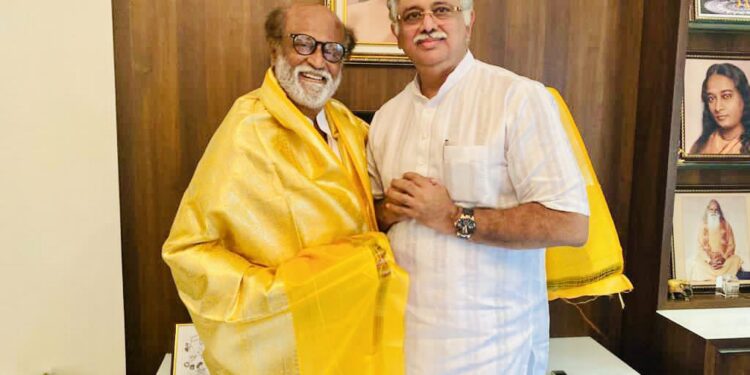 Ahead of the grand launch of Rajini’s party, BJP and AIADMK ready to join hands with him