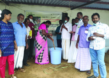 Isha Agro Movement imparts day-long training to farmers on organic farming