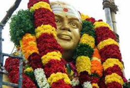 Thevar poster found torn in Kovai, police detain 40 for staging protests