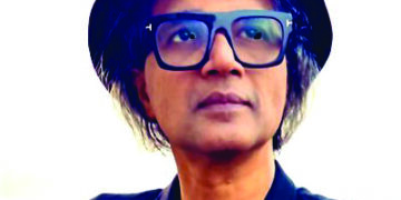 Indian Express Chief Editor Raj Kamal Jha wins Rabindranath Tagore Literary Prize
